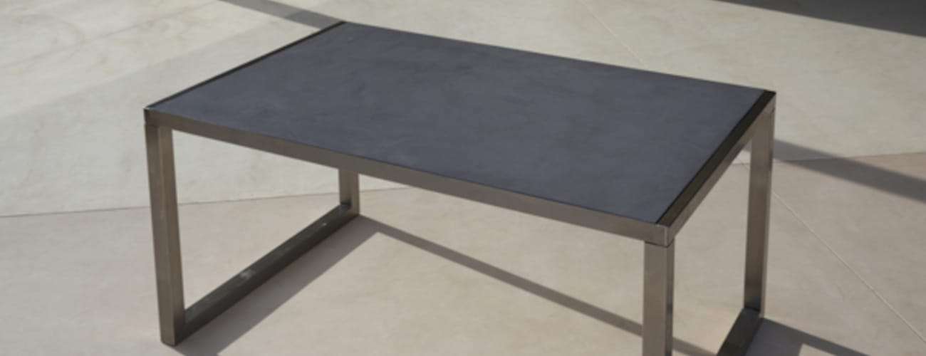 Tables en beton Marius Aurenti