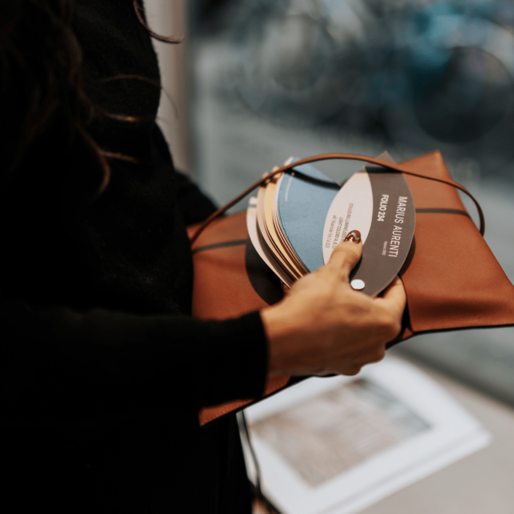 Nuancier FOLIO 234 avec étui Cuir Signature Fauve