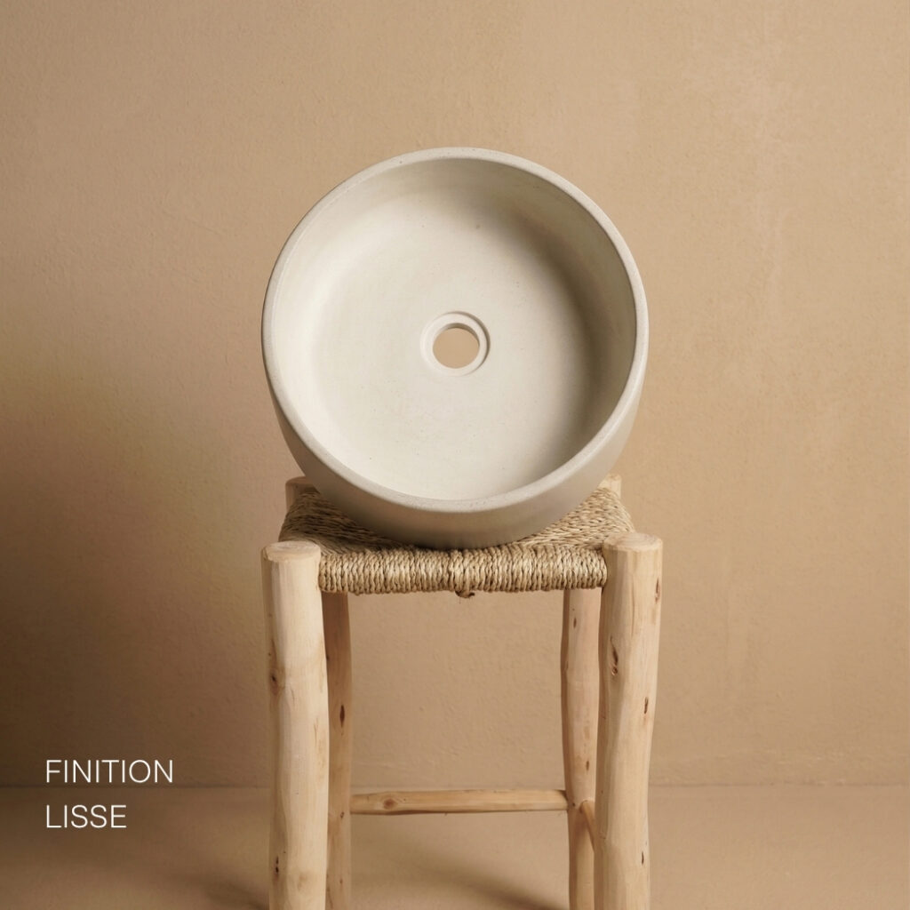 Vasque en béton ronde finition lisse
