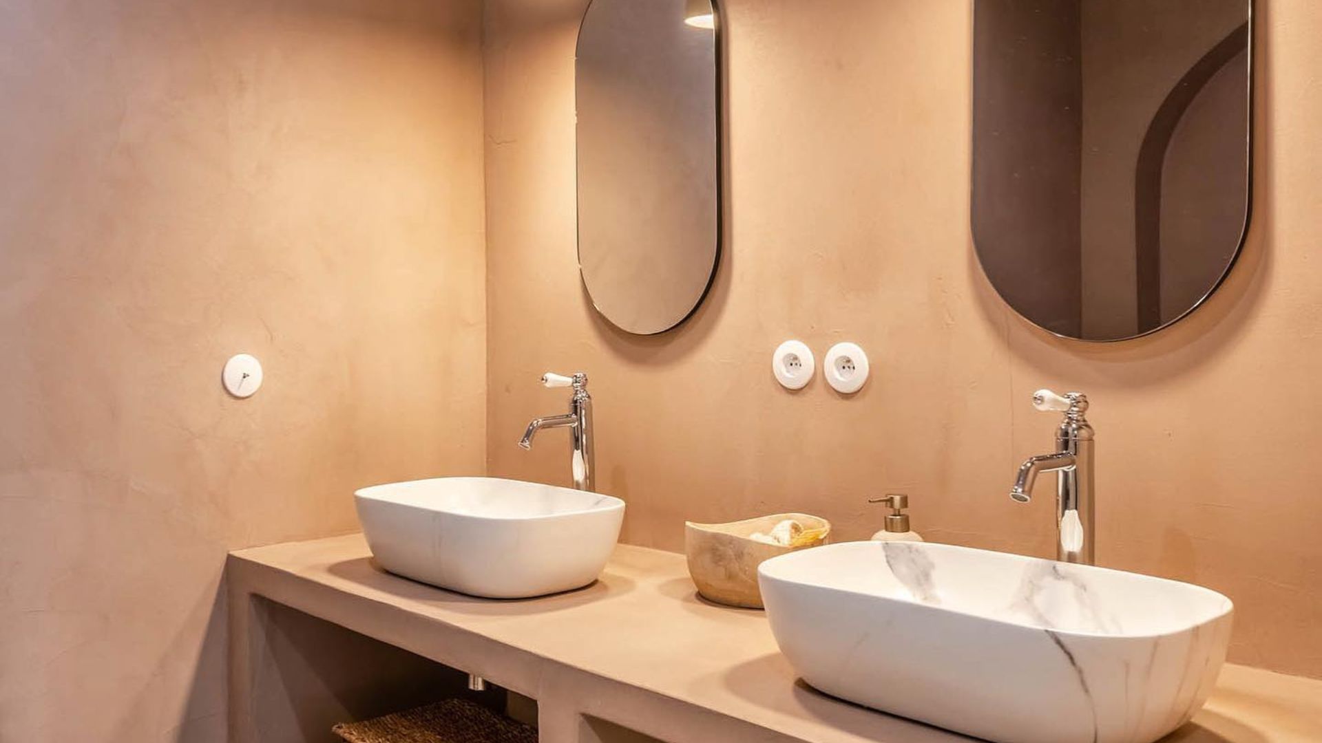 Salle de bain en béton ciré Marius Aurenti - crédit photo @pierre_chambion